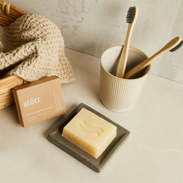 moisturising shampoo bar